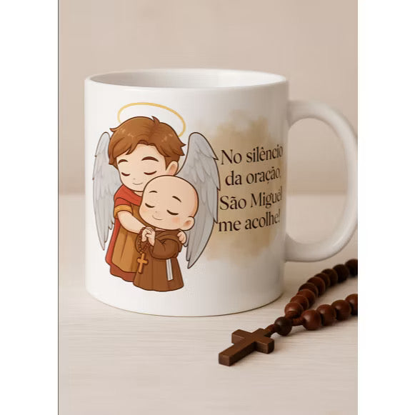 “A caneca perfeita para suas madrugadas de oração com Frei Gilson.”